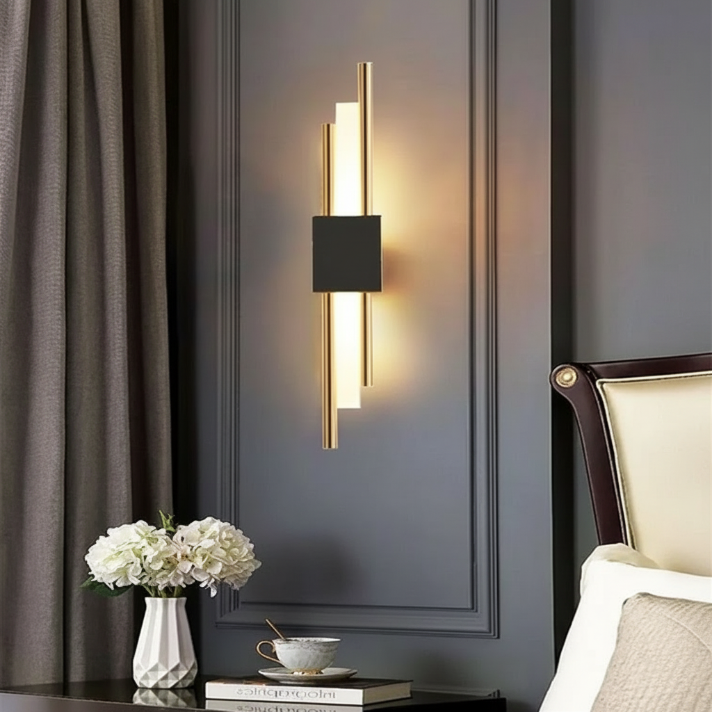 Aalto Bi-Directional Linear Wall Sconce Primary Perspective