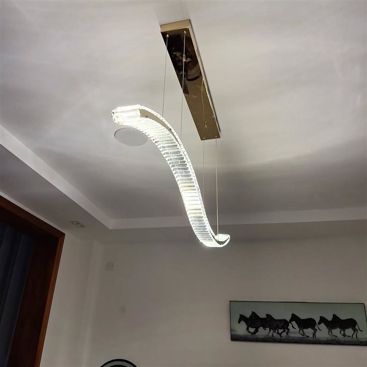 Serpentina 120cm Crystal Wave Pendant